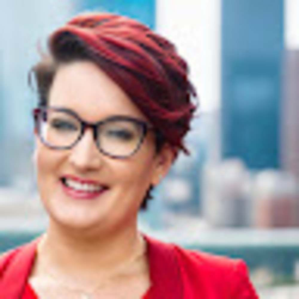 Meet your Posher, Leeann